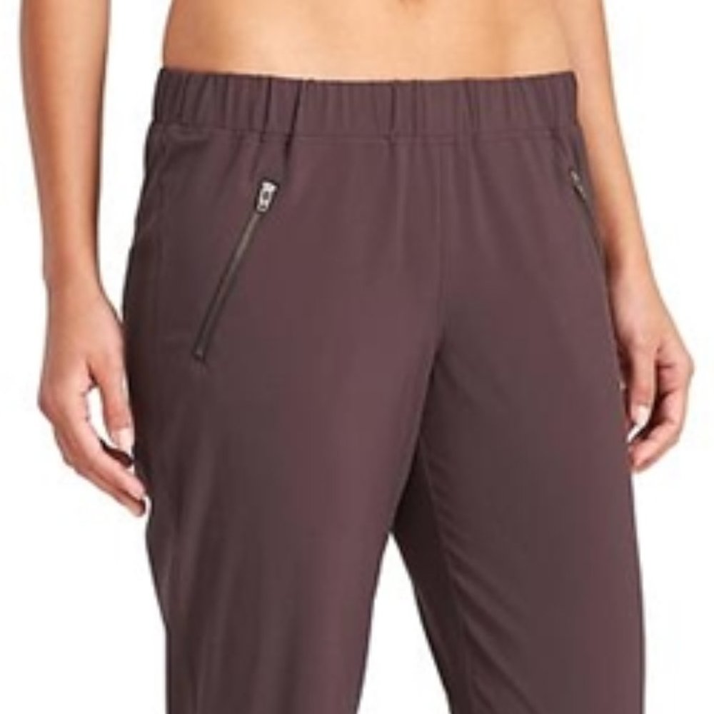 Athleta Aspire Ankle Pants Size 6